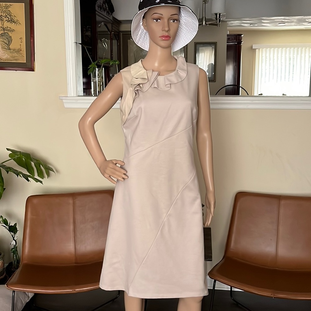 Elie Tahari Dress